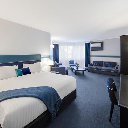 Ramada By Wyndham Diplomat キャンベラ エクステリア 写真