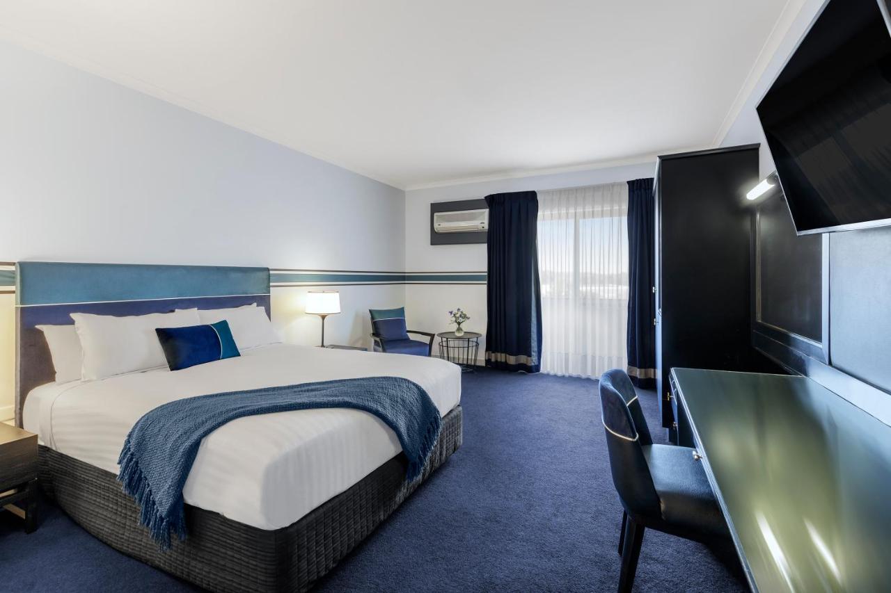 Ramada By Wyndham Diplomat キャンベラ エクステリア 写真