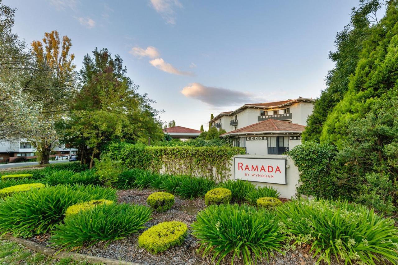 Ramada By Wyndham Diplomat キャンベラ エクステリア 写真