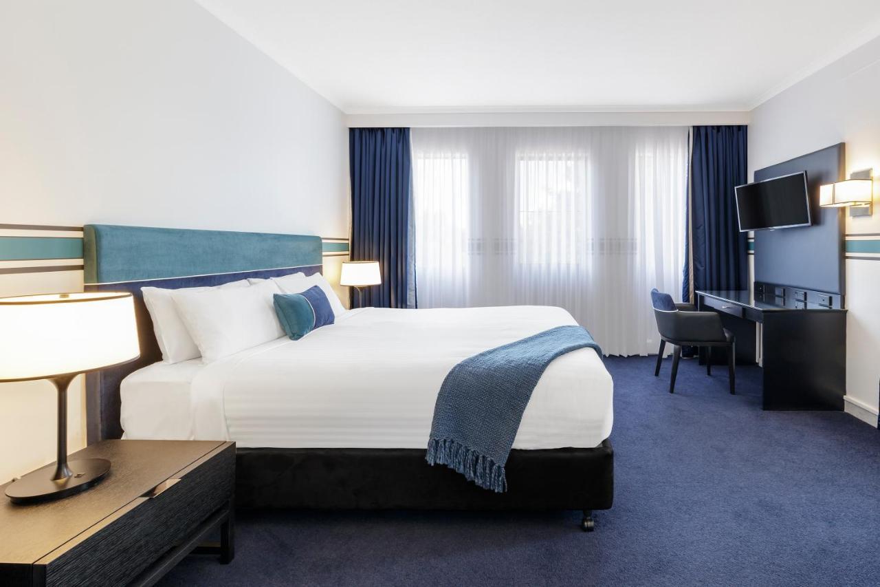 Ramada By Wyndham Diplomat キャンベラ エクステリア 写真
