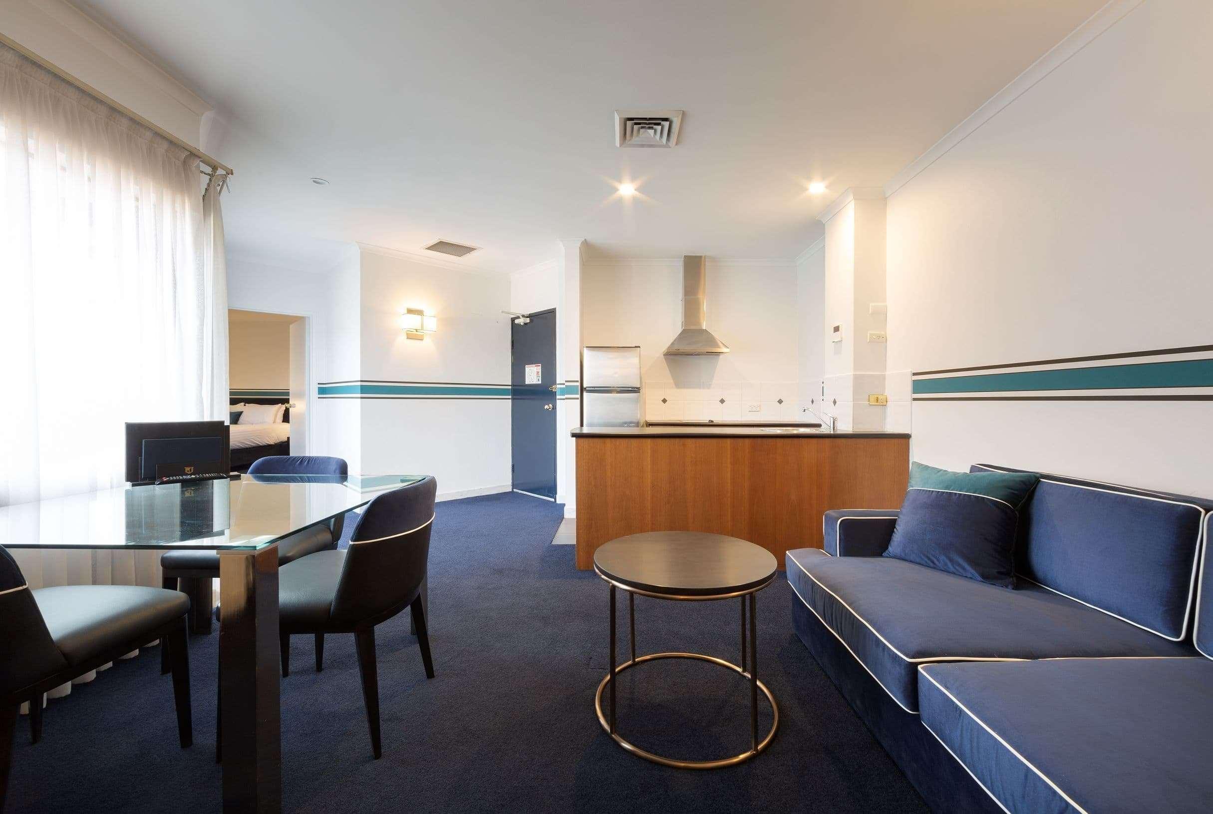 Ramada By Wyndham Diplomat キャンベラ エクステリア 写真