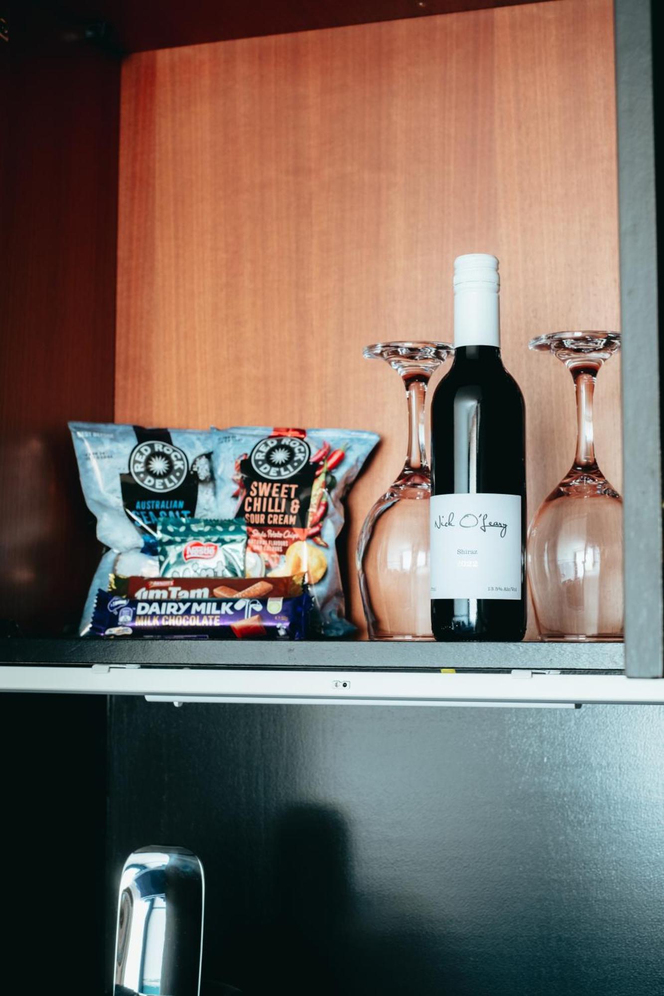 Ramada By Wyndham Diplomat キャンベラ エクステリア 写真