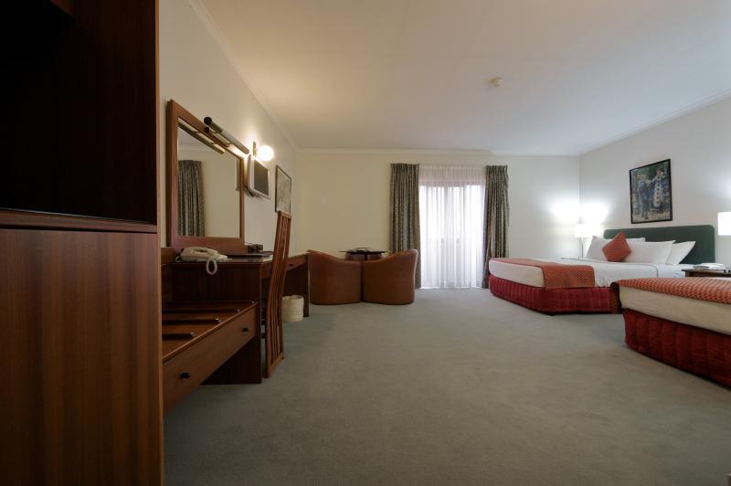 Ramada By Wyndham Diplomat キャンベラ エクステリア 写真