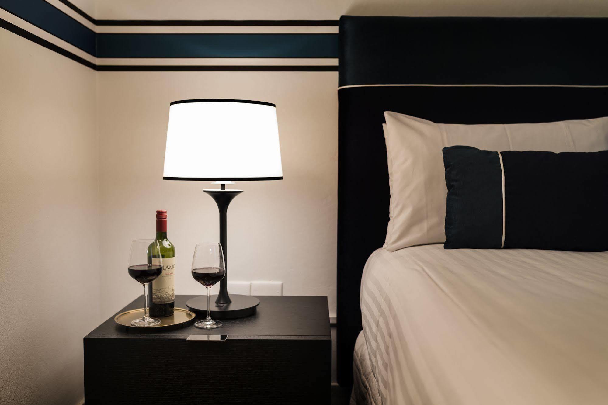 Ramada By Wyndham Diplomat キャンベラ エクステリア 写真