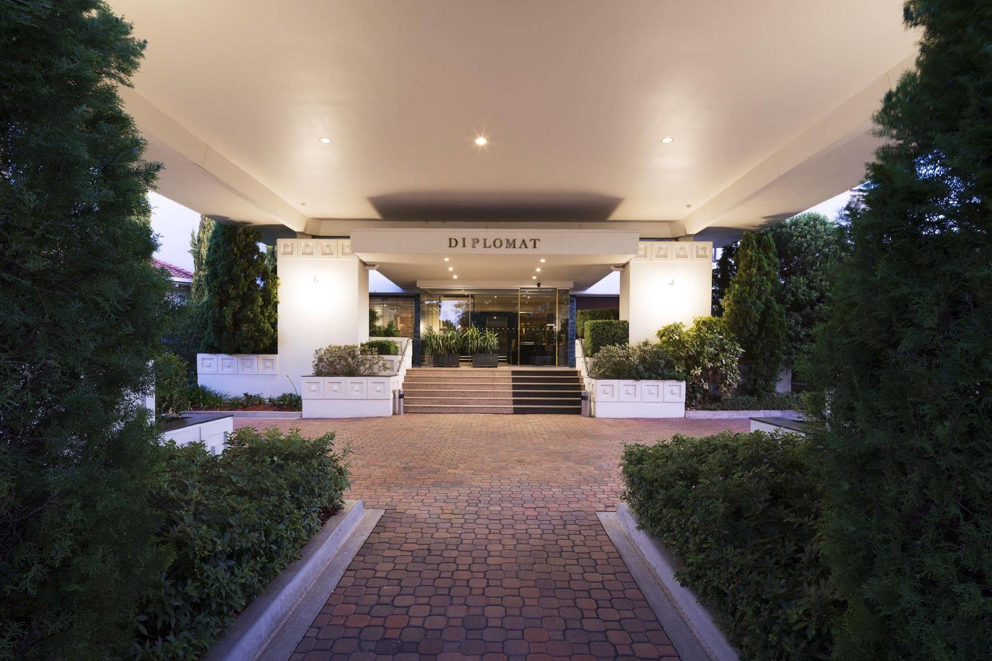 Ramada By Wyndham Diplomat キャンベラ エクステリア 写真